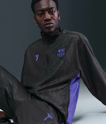 NIKE FC Barcelona x Kobe Bryant ジャージ Nike FC Barcelona x Kobe Bryant Away Soccer Track Jacket SZ LARGE