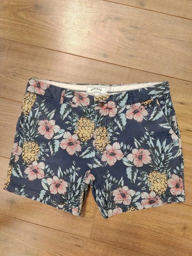 Damen Shorts von FatFace - Größe 14 - marineblau geblümt