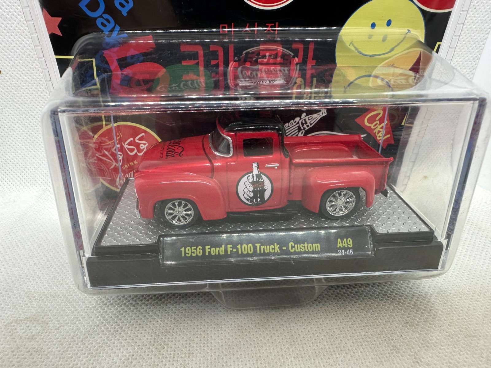 M2 Machines Coca-Cola 1956 Ford F-100 Truck - Custom Limited Edition 1/9,250