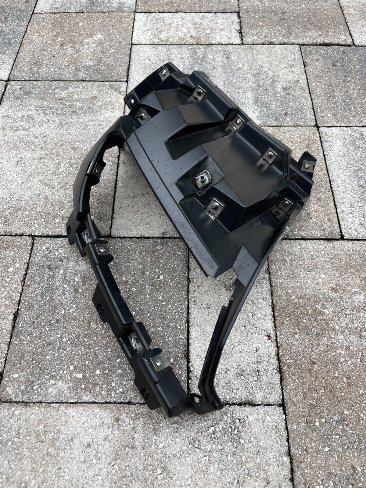 Rear Right Bumper Support Bracket 4S0807320A Audi R8 GT4 4S 16-18’ IN USA SHIELD
