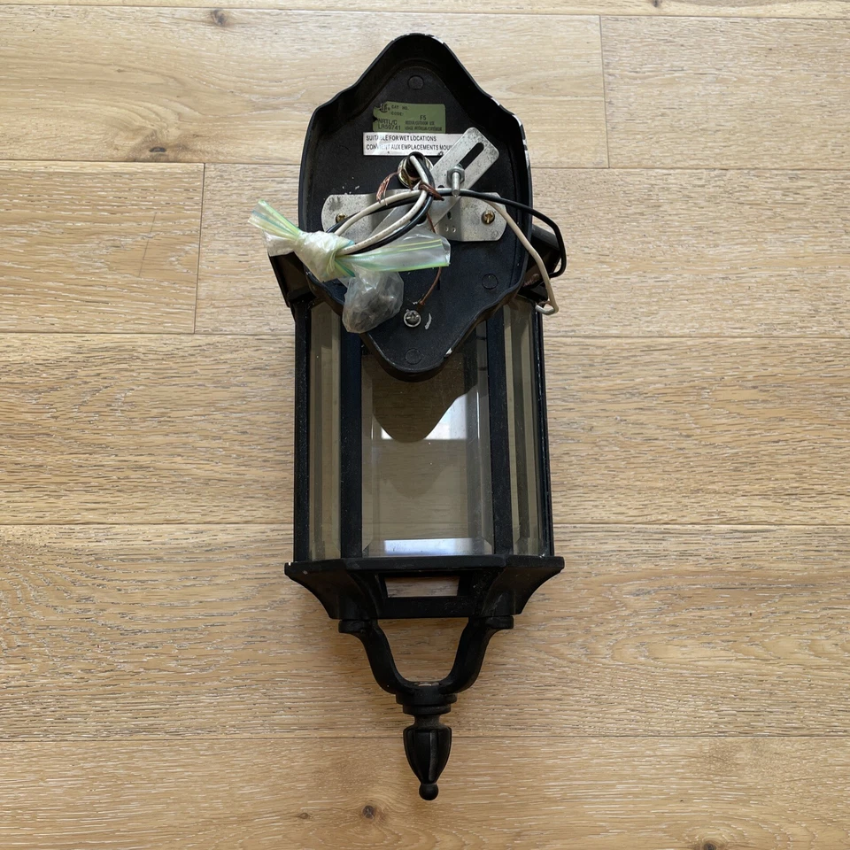 Linterna de pared exterior vintage negra F5 acero resistente comercial Foto 3 de 4