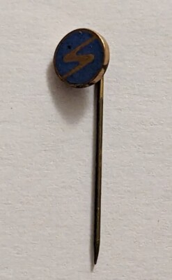 Trabant Pin/Anstecknadel  Original DDR NEU  