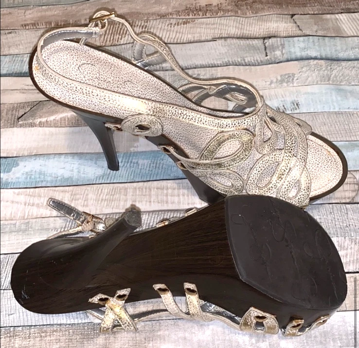 Sandálias Stiletto de Madeira Jessica Simpson, Feminina Tamanho 9.5B, Marfim - Imagem 4 de 4