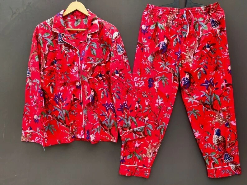 Indian Red Bird Print 100% Cotton Pajama Set Bridesmaid PJ set Loose Clothing US
Opens in a new wind