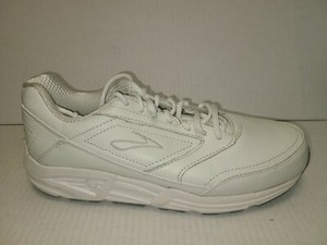 brooks walking shoes for women