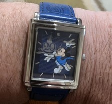 RARE Tokyo Disneyland 20th Anniversary Mickey Mouse Watch Blue Leather wPassport