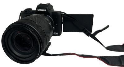 Canon EOS M50 Mark II Camera Bundle   Lense, Efs 18-135mm Battery & Charger