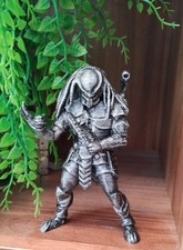 Predator Figure Statue Arnold Schwarzenegger  80s Movie