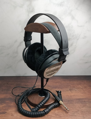 Beyerdynamic DT880 Original Vintage Studio Headphone | Very Good +1y warranty!