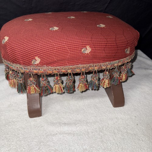 Vtg Wooden Cushioned Turtle Footrest Ottoman Foot Beige w Tassels And Roosters - Picture 6 of 12
