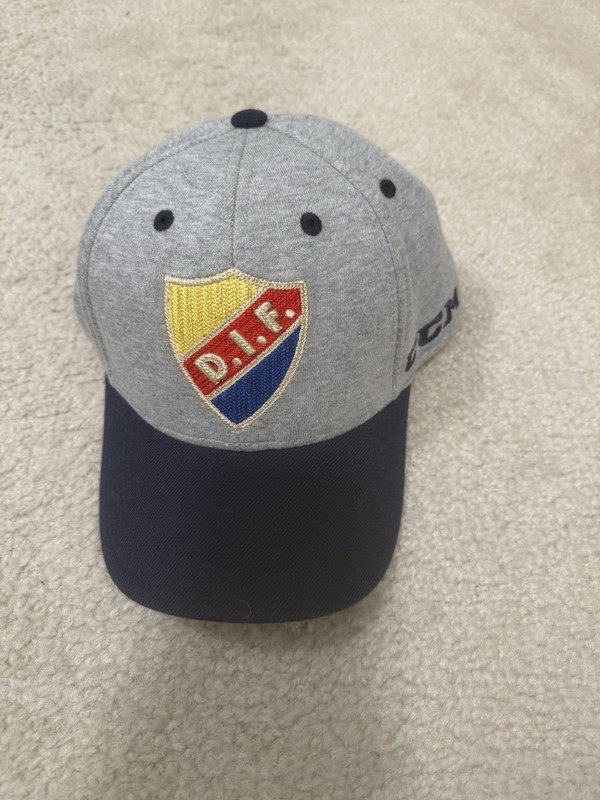 CCM  Gray Embroidered D.I.F Hockey Fitted Cap Adult Size Small / Medium