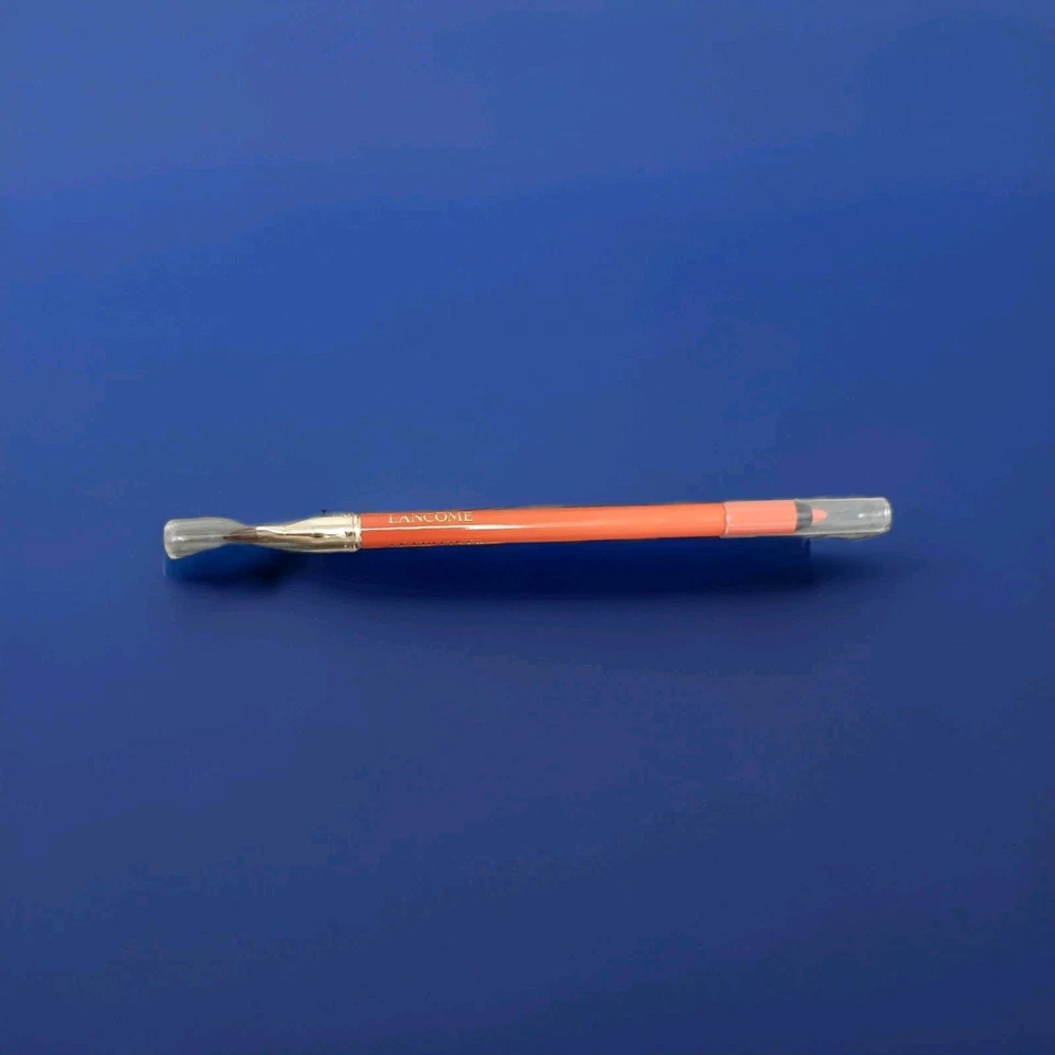 Lápiz labial delineador de labios Lancome Le impermeable/resistente a manchas 369 bermellón Foto 2 de 2