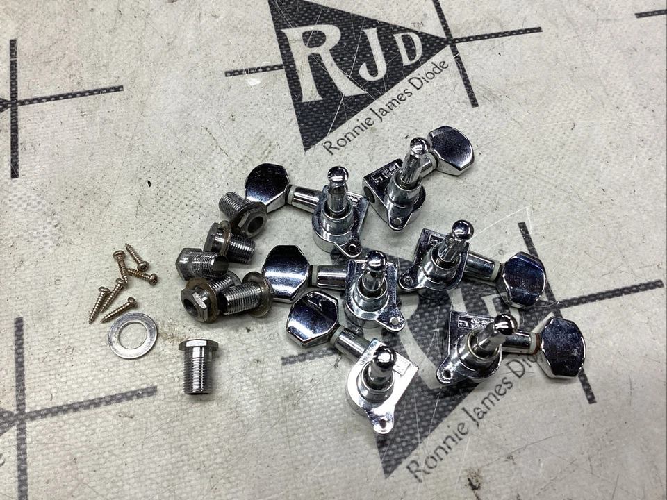 BC Rich Logo Guitar Tuners Tuning Keys Chrome 3x3 - Image 2 of 2