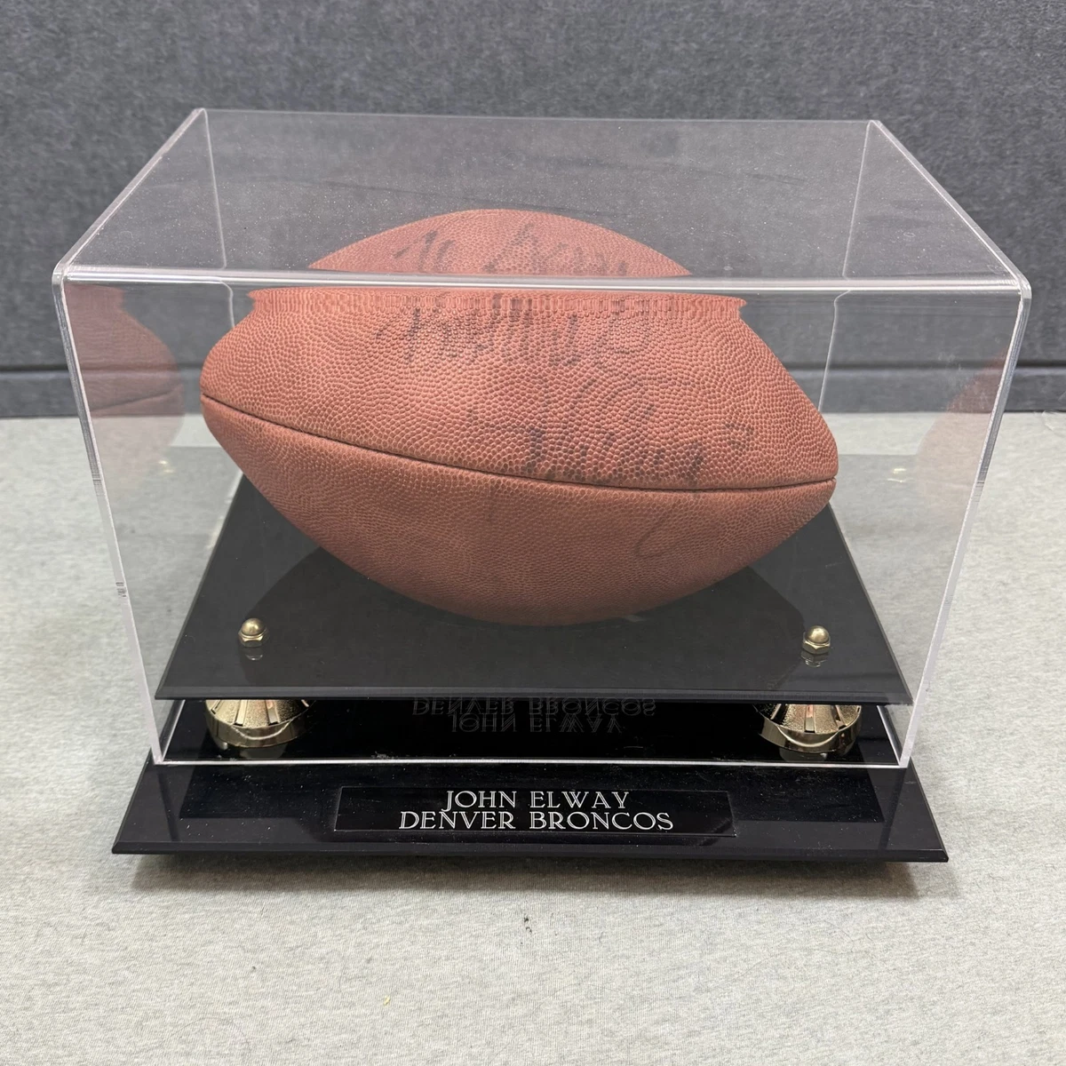 【NFL】JOHN ELWAY 直筆シルバーサインボール専用ケース入りCOA付き John Elway NFL Original Autographed Football Balls for sale | eBay