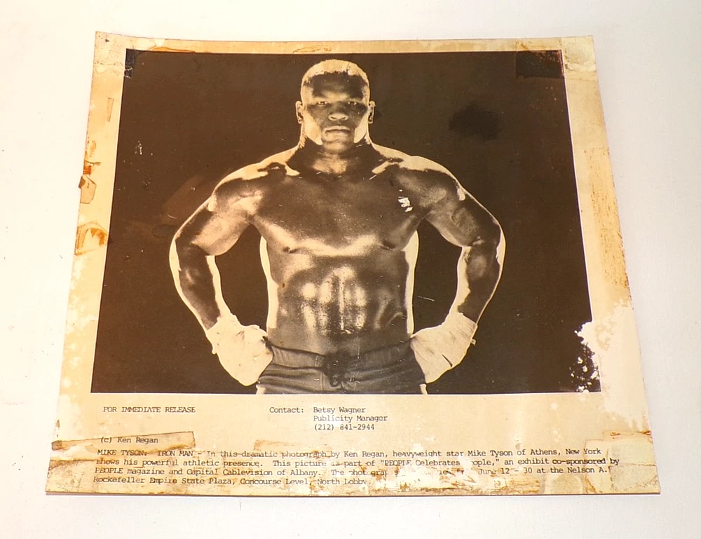 本物 1986年 6月12日 アイアンマイクタイソン アメージングヴィンテージプレス写真 Ken Regan 8x9 - 画像1/7