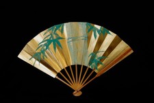 Beautiful hand painted bamboo Fan. 20th c ZM86