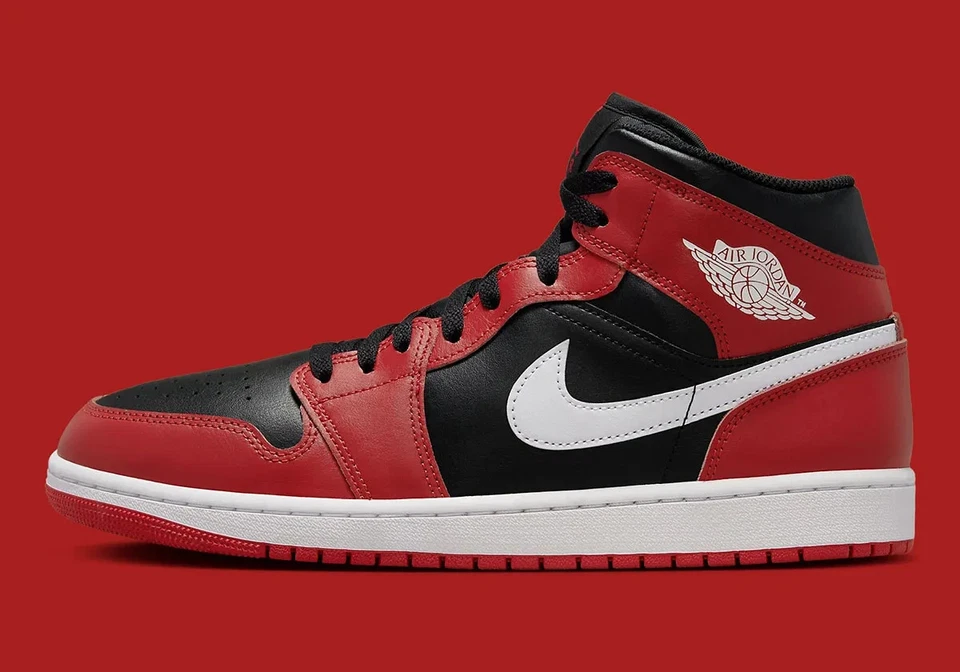 Nike Air Jordan 1 Mid Bred Toe Negro Rojo Blanco DQ8426-061 Zapatos para Hombre NUEVO Foto 2 de 4