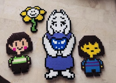 Undertale Game Lot of 4 Character Figures Frisk,Flowey , Chara & Toriel