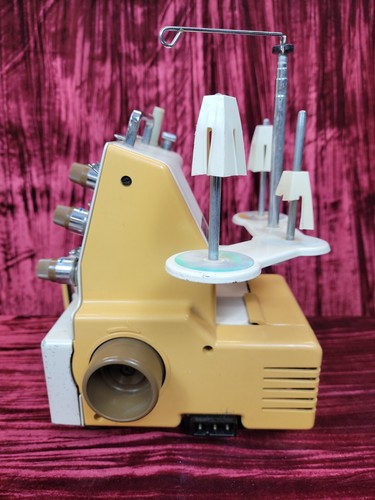 Máquina de coser Baby Lock Overlock BL3 408 sin probar estado desconocido como encontrado - Imagen 9 de 24
