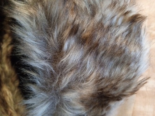 Real Tree Hot Shot Bomber Hat Browns Faux Fur buckle Thinsulate lined Trees Warm - Picture 6 of 8