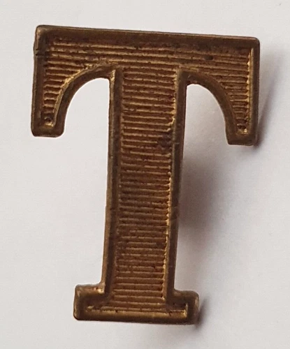 WW1 Era Brass Shoulder Title Badge. Letter T Territorial. British Army. Unusual