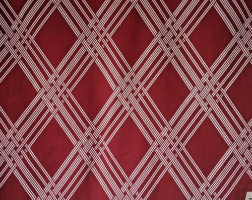 David and Dash Queen of Diamonds BURGANDY RED Cotton Fabric SAMPLE vtg 26"x 27" - Picture 1 of 8