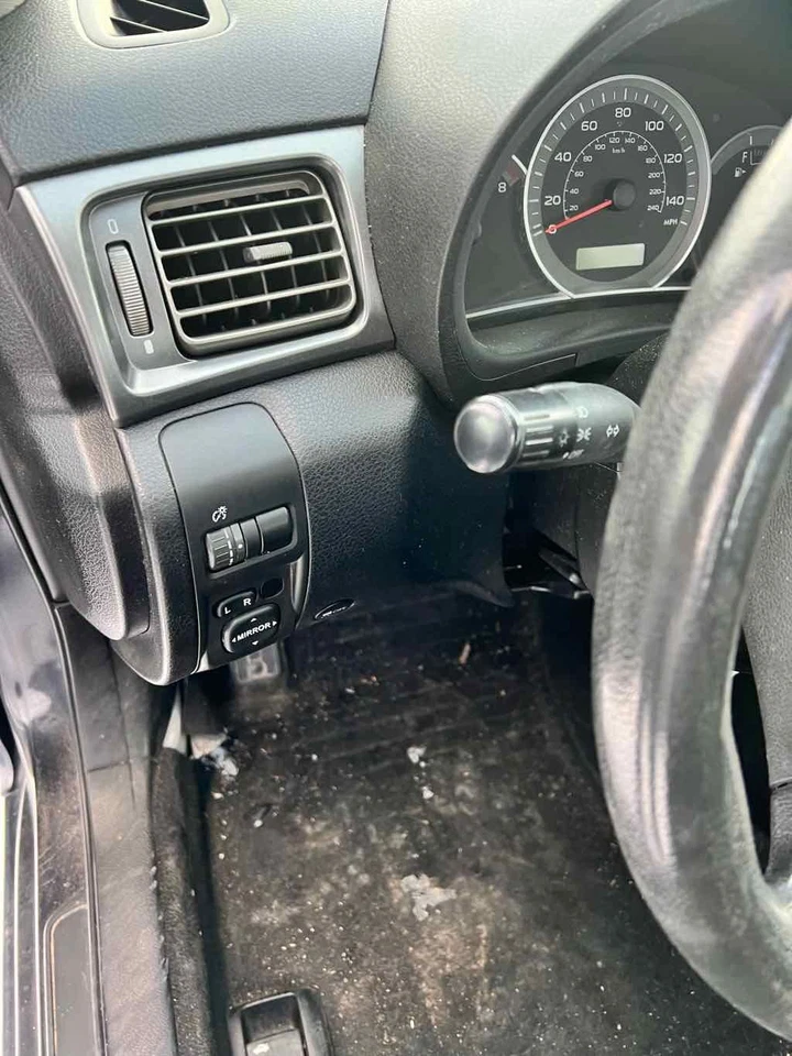 Расходомер б/у впрыска топлива воздуха подходит: 2011 Subaru Impreza класса A - Изображение 3 из 4