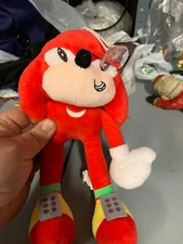 Sonic the Hedgehog- Knuckles- Suction Cup window hanger Plush 10 inch