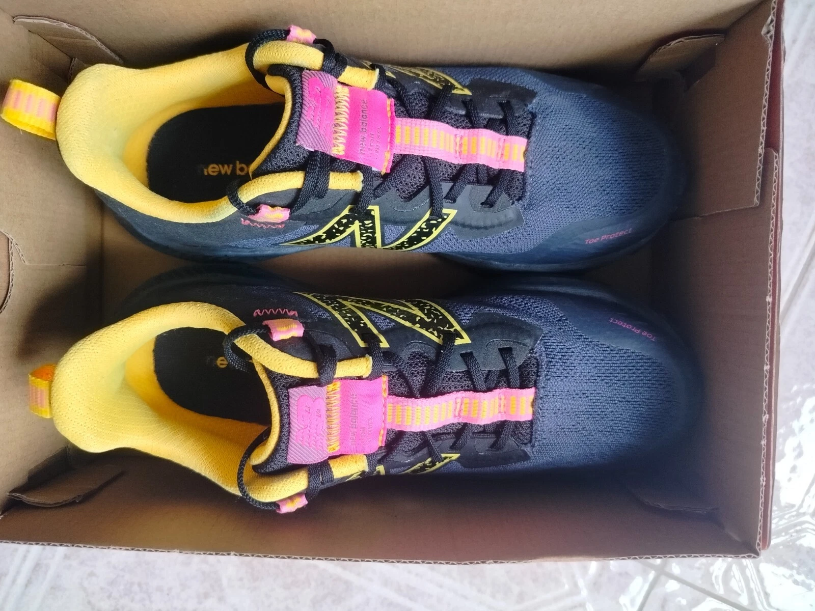 New balance bambina misura 35 trail