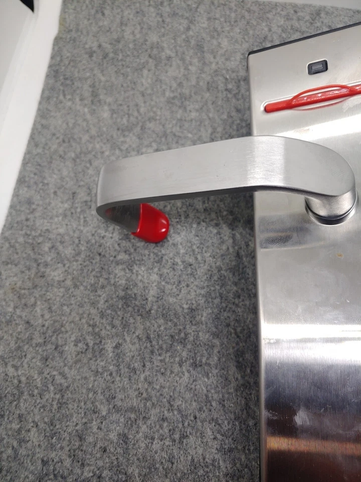 NUEVA manija de puerta Vingcard y LSU T2 XC 9 voltios. Z9 - Imagen 4 de 4