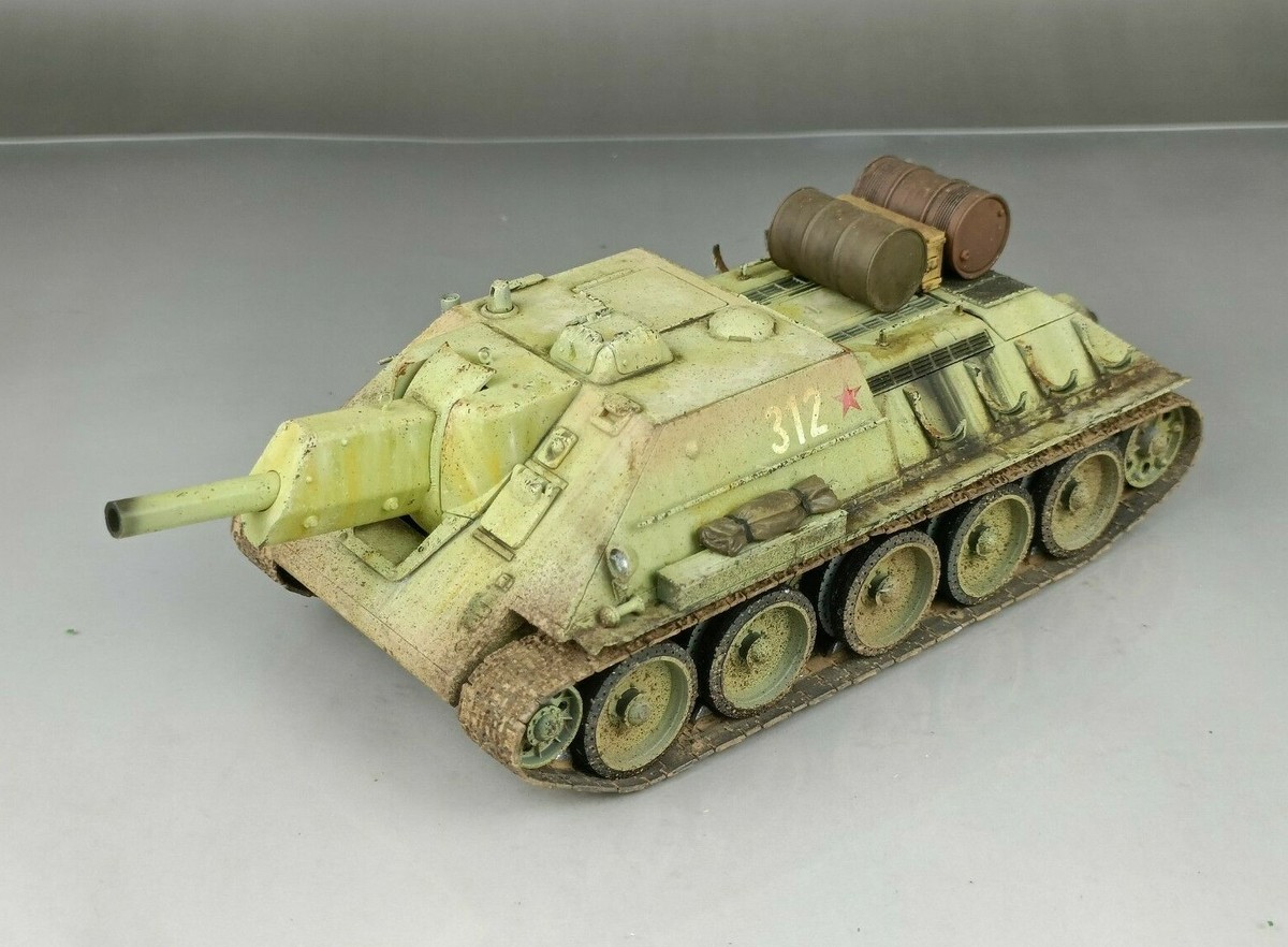 1/35 Built Tamiya WWII Soviet Russian SU-122 SPG Tank Model