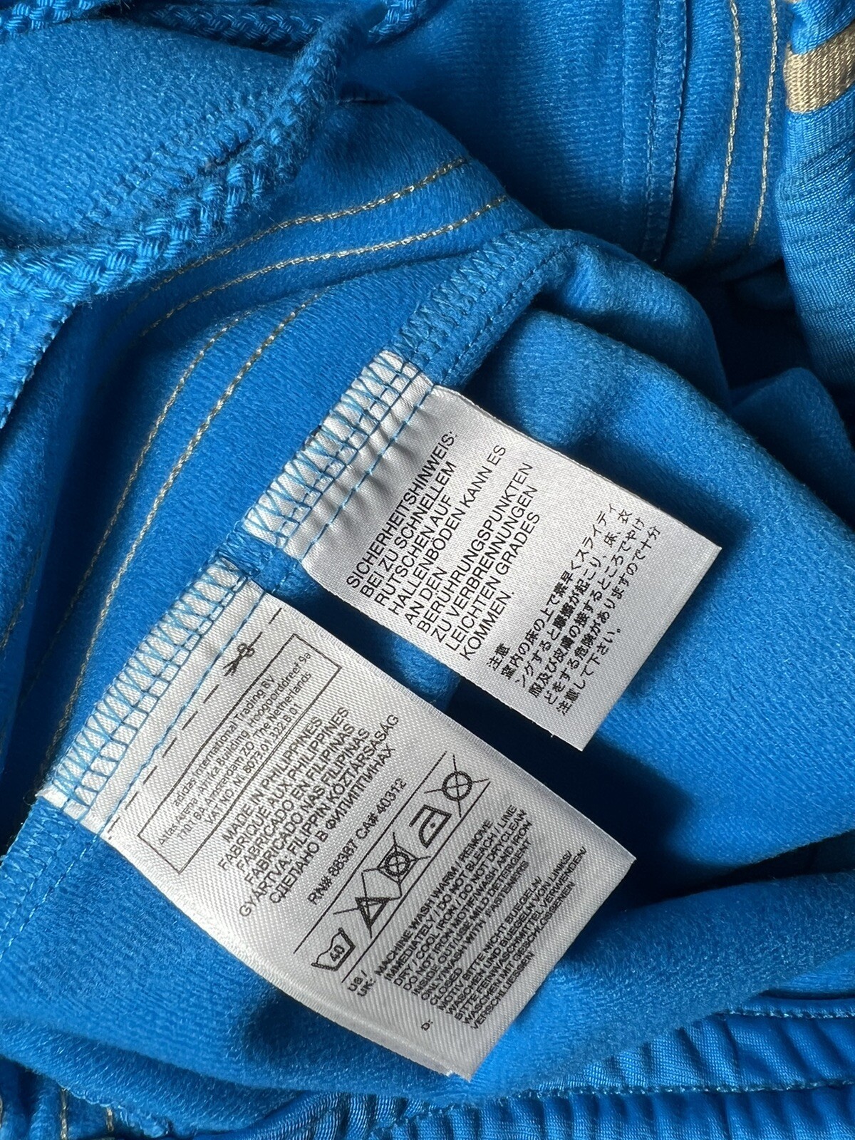 Foto 11 di 12