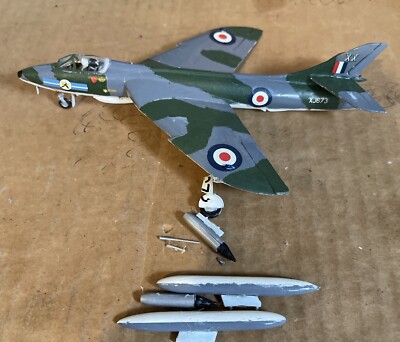 Built Airfix Hawker Hunter FGA.9 Airplane Model Kit 1/72 Built14 7.5 L x 5.5 W