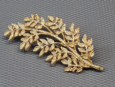 BIJOU - broche vintage en métal doré  #66