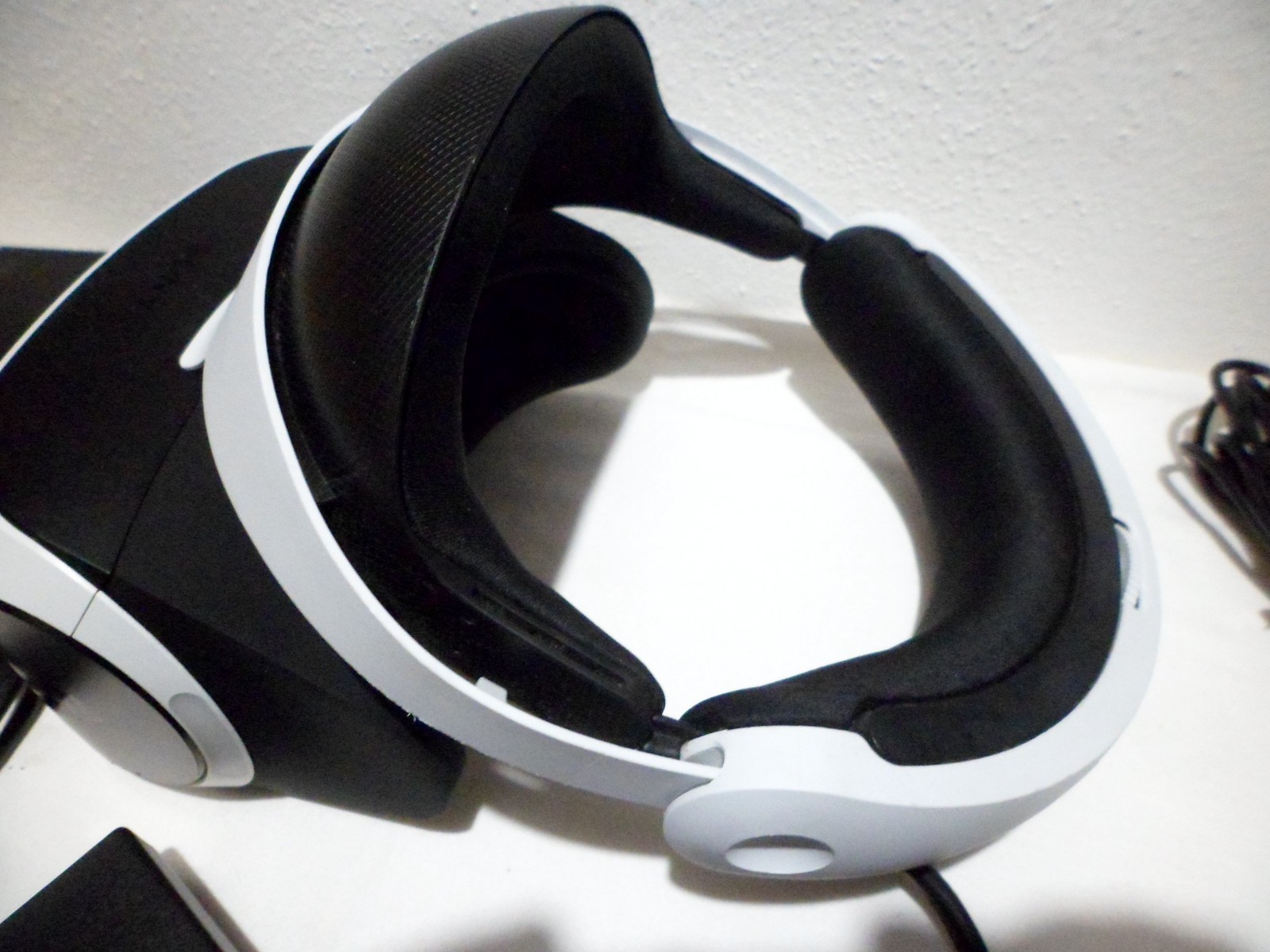 Visore Playstation 4 PSVR CUH-ZVR1 con Camera e Adattatore foto 2
