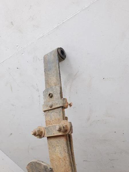 89-95 TOYOTA PICKUP 2.4L RWD MT DRIVER SIDE REAR LEAF SPRING - Imagem 3 de 4