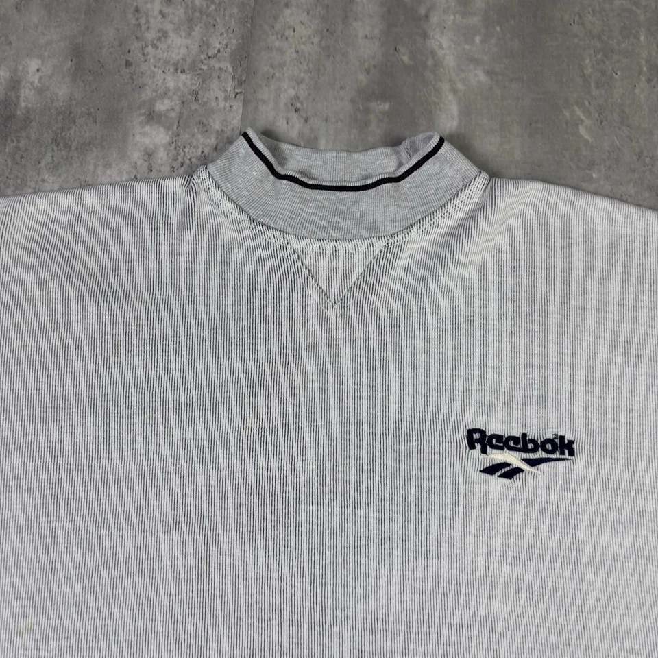 Sudadera Pullover Reebok Vintage Años 90 Cuello Redondo Bordado Logo Talla Grande Foto 3 de 4