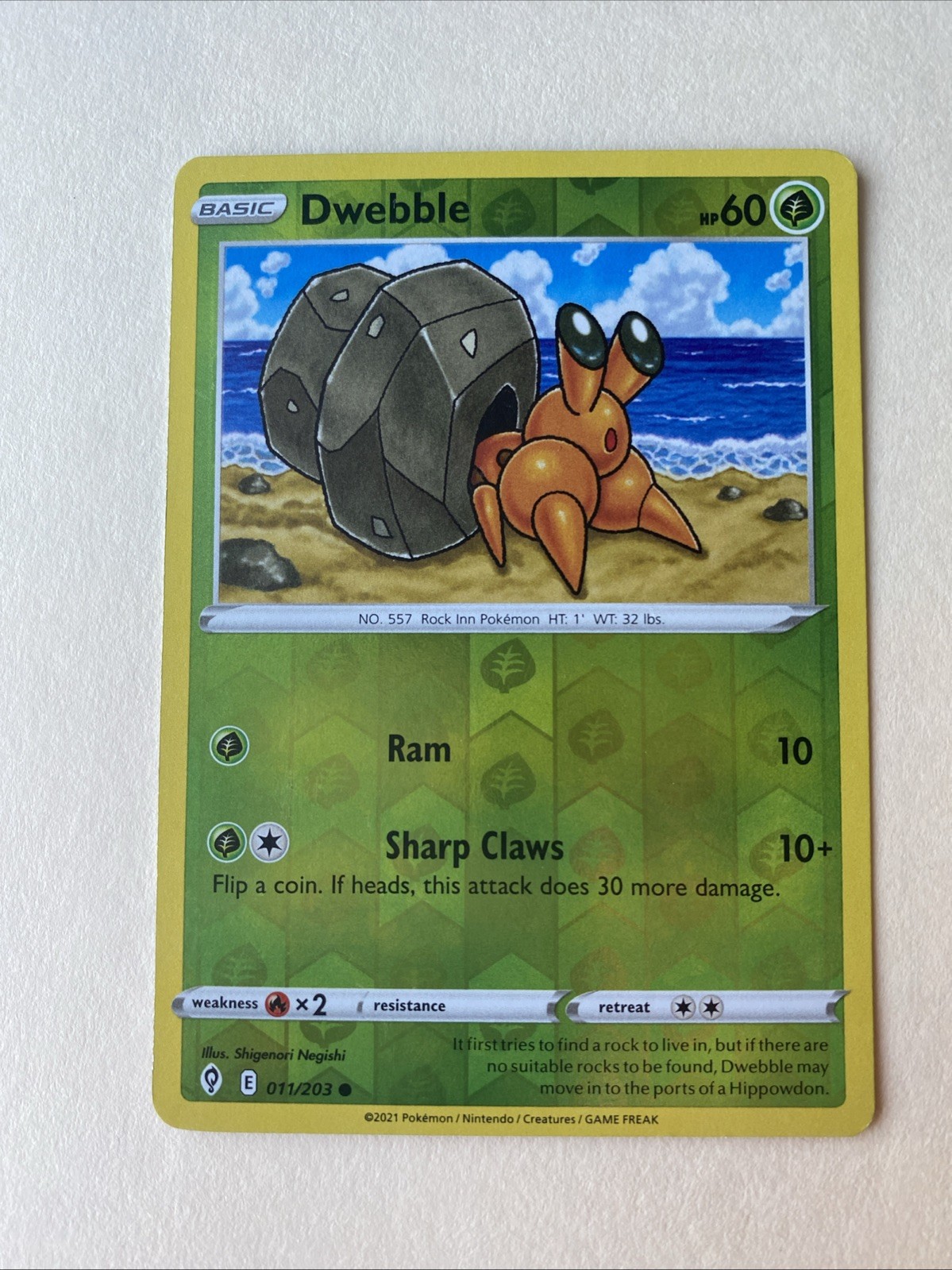 Dwebble 11/203 - Evolving Skies Reverse Holo 2021 Pokemon TCG - LP