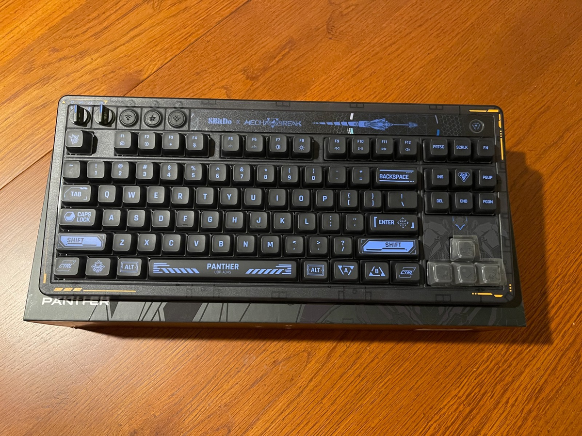 8BitDo Retro 87 Mechanical Keyboard - Mecha Break: Panther - for