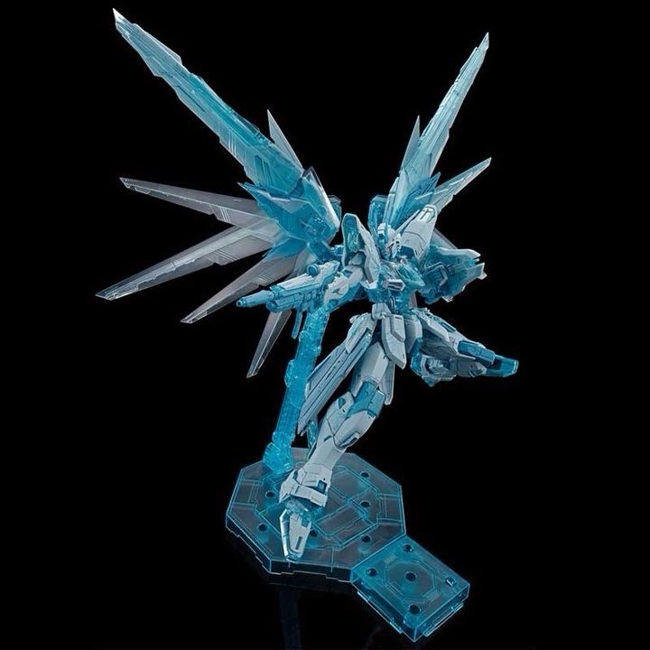 Bandai MG 1/100 Freedom Gundam Ver. 2.0 Cross Contrast Clear Blue
