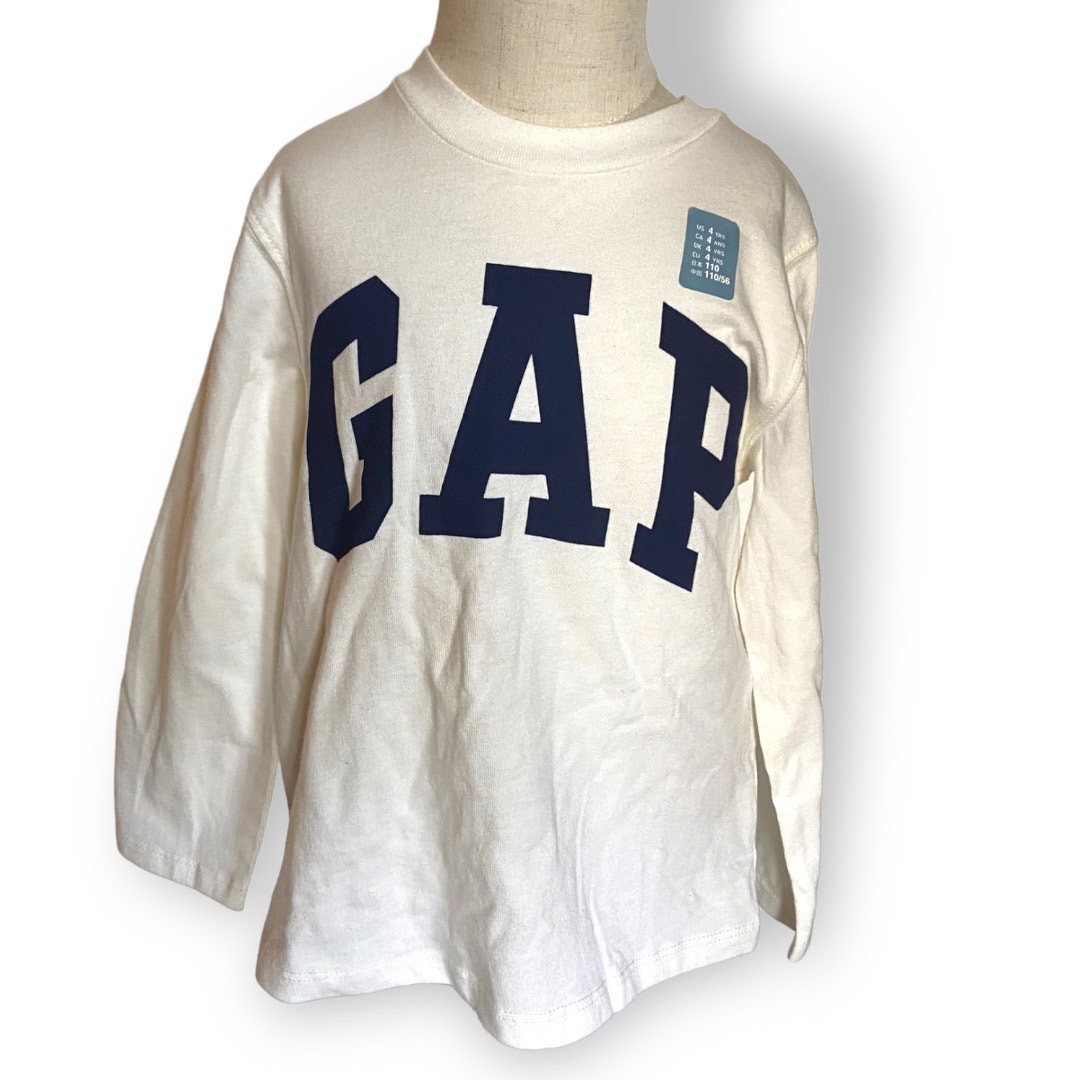 Gap Boys Girls Shirt Size 4 Off White Navy Blue Long Sleeved Logo Tee NEW