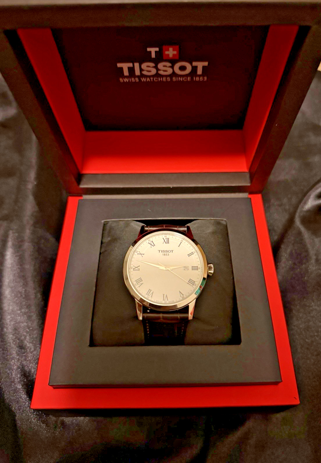 Tissot T-Classic Dream 40mm Swiss Quartz T129410 Roman Dial + Box Papers