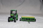 1/64 JOHN DEERE 7800 & YELLOW TOP GRAIN DRILL — photo 2