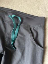 Figs Womens Gray Medium Scrub Pants Yola Yoga With Drawstring Cargo 4 Pockets