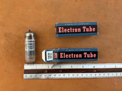 Vintage Mullard Electron Tube EL86 6CW5 Lot of 2 Untested