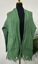 Aran Crafts Ireland Emerald Green 100 Merino Wool Shawl Fringe Knit Sweater OS