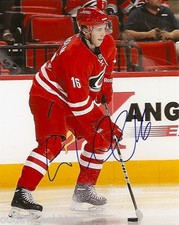 Carolina Hurricanes Elias Lindholm Signed Autographed 8x10 Photo COA A