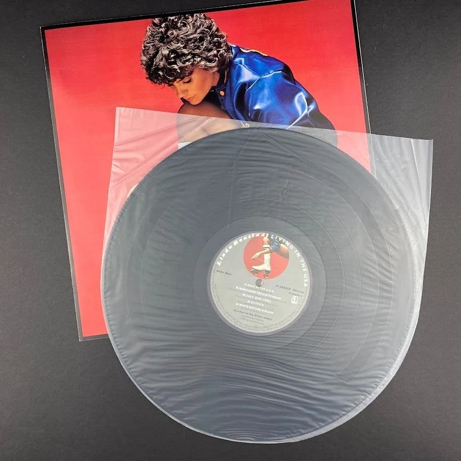 Linda Ronstadt Living in the USA Japan Import vinyl record LP 70s Rock NM M- - Image 2 of 4