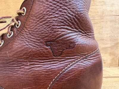 Red Wing 8196 Briar Oil Slick Leather Classic Round Toe Boot  display picture 2