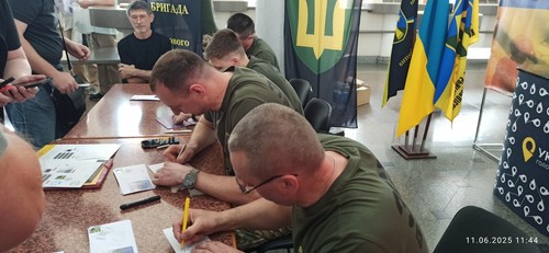 57th Independent Motorized Infantry Brigade -Cardmaximum -June 11,2025,Ukraine - Picture 8 of 13